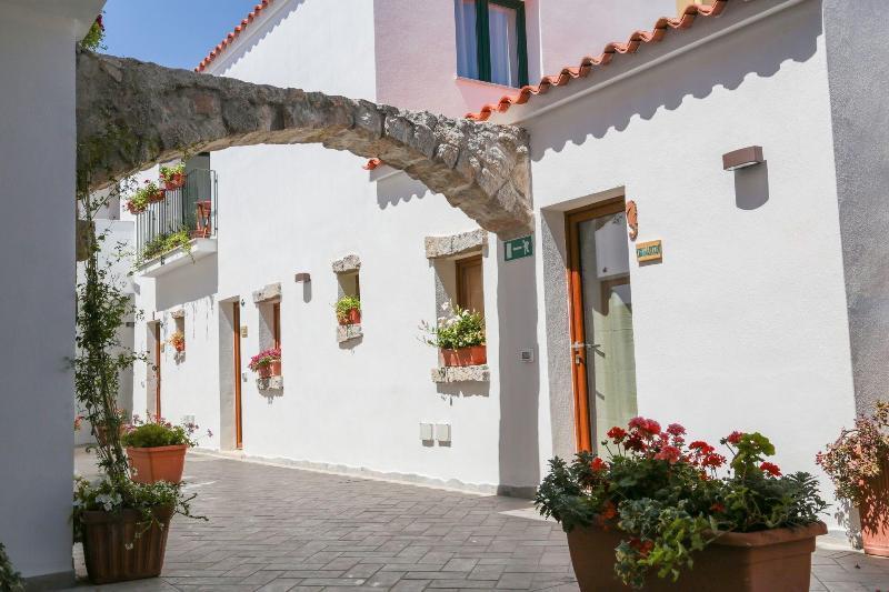 Olbia Domus Inn Eksteriør bilde