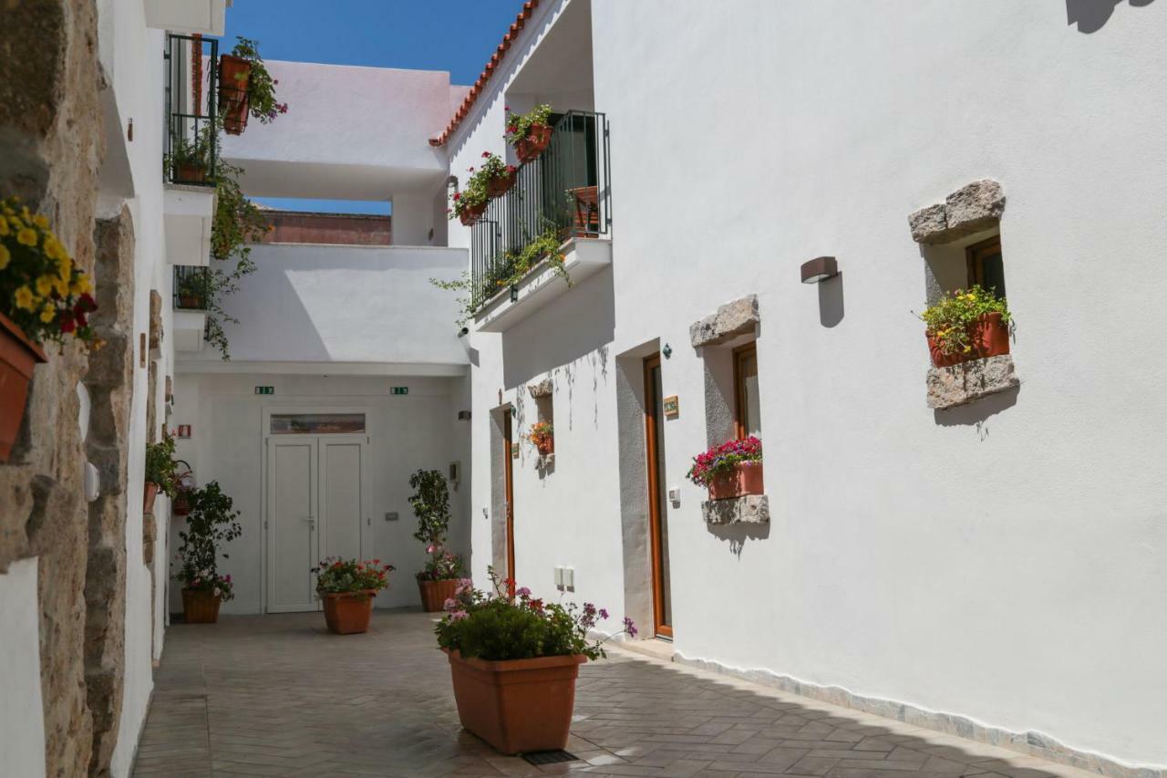 Olbia Domus Inn Eksteriør bilde