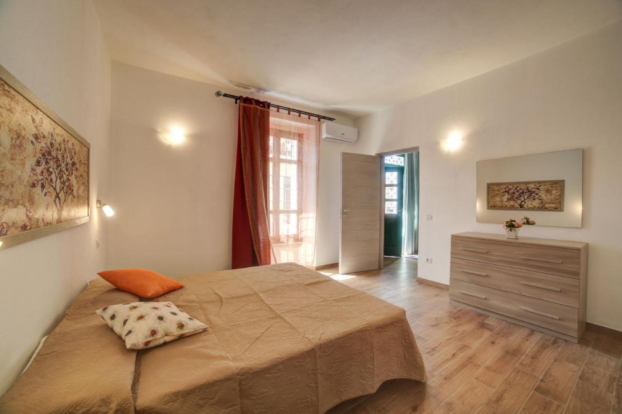 Olbia Domus Inn Eksteriør bilde